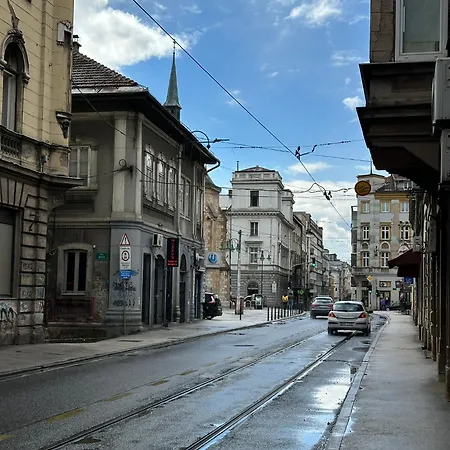 Lilium アパート *